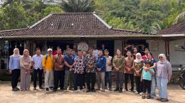 SOSIALISASI GEOSITE KARST