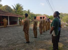 Apel Pagi Lurah dan Pamong Kalurahan Petir