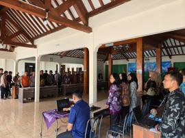 SOSIALISASI PENGISIAN CALON PAMONG DI BALAI KALURAHAN PETIR