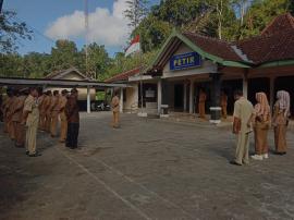 Apel Senin Pagi 15 Juni 2026 Lurah dan Pamong Kalurahan Petir