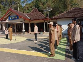 Apel Senin Pagi 13 Juli  2026 Lurah dan Pamong Kalurahan Petir