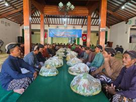 TRADISI KENDURI HARI JADI KALURAHAN PETIR