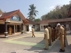 Apel Senin Pagi awali Aktifitas Pamong Kalurahan Petir
